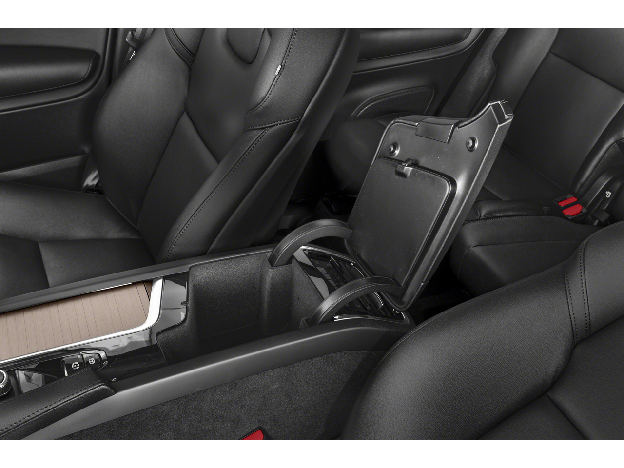 2024 Volvo XC90 B6 Plus Bright Theme 6-Seater