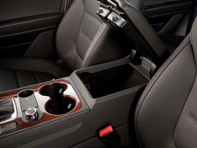 2011 Volkswagen Touareg V6 TDI Sport