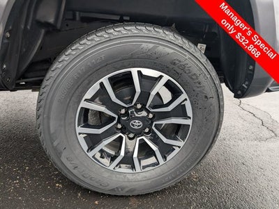 2022 Toyota Tacoma TRD Sport V6