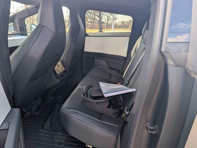 2024 Tesla Cybertruck Cyberbeast