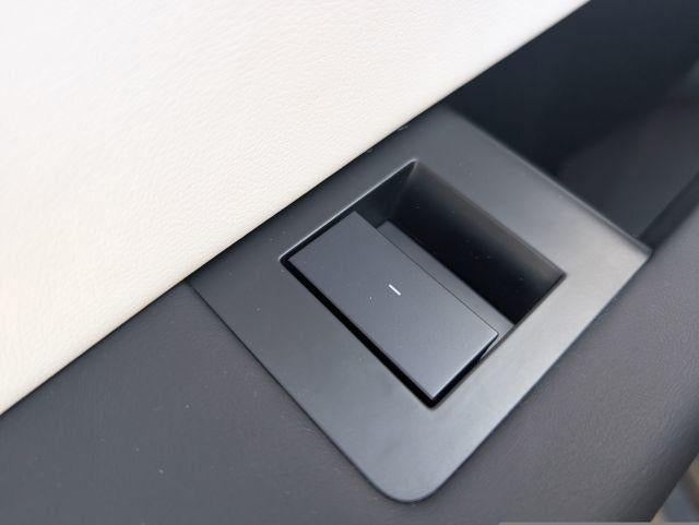 2024 Tesla Cybertruck Cyberbeast