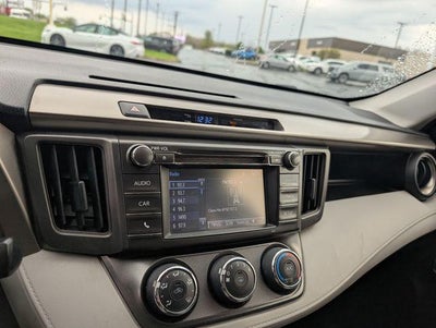 2014 Toyota RAV4 LE