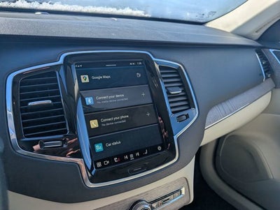 2023 Volvo XC90 B5 Plus