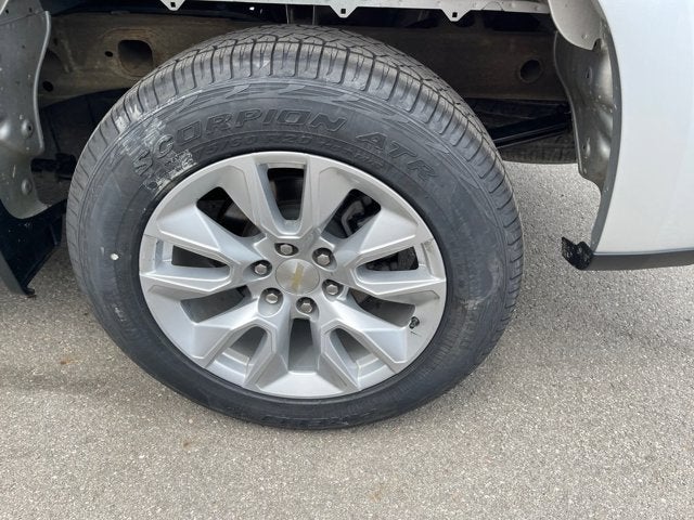 2021 Chevrolet Silverado 1500 4WD Crew Cab 147" Custom