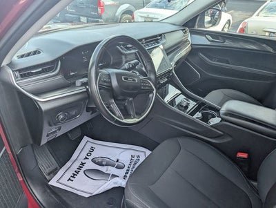 2022 Jeep Grand Cherokee L Laredo