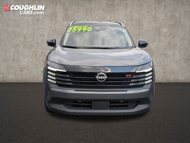 2025 Nissan Kicks SR