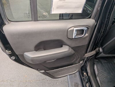 2021 Jeep Wrangler Unlimited Sahara Altitude