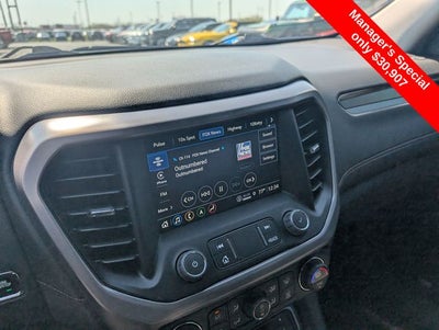 2023 GMC Acadia AT4