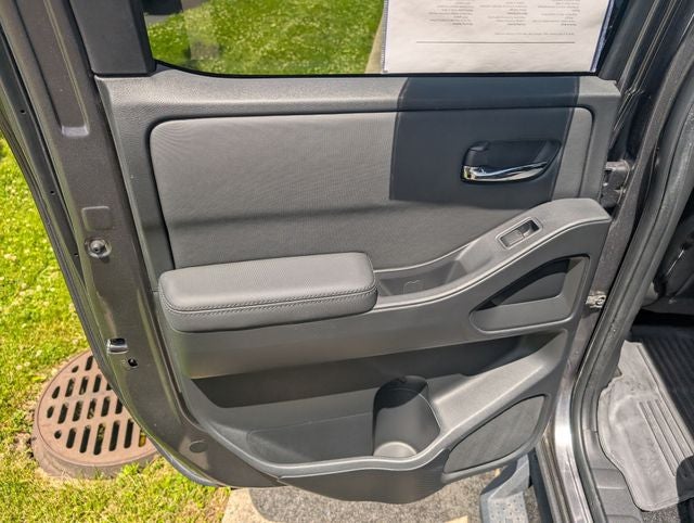 2022 Nissan Frontier PRO-4X