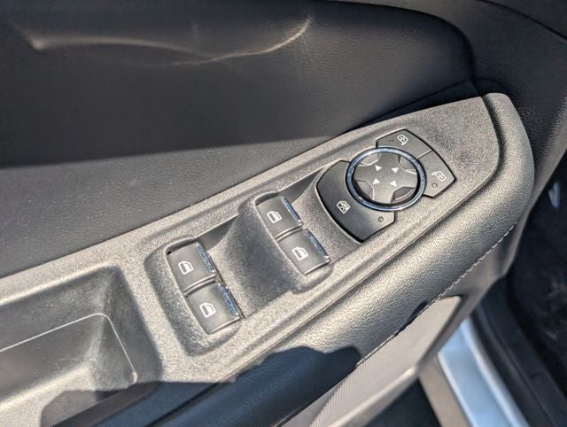 2020 Ford Edge SE