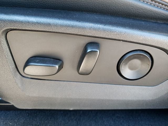 2023 GMC Canyon 4WD Denali