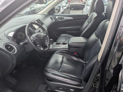 2020 Nissan Pathfinder SL