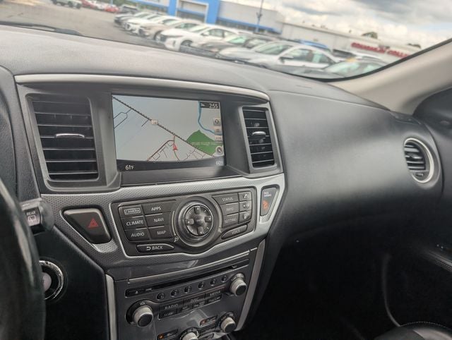 2020 Nissan Pathfinder SL