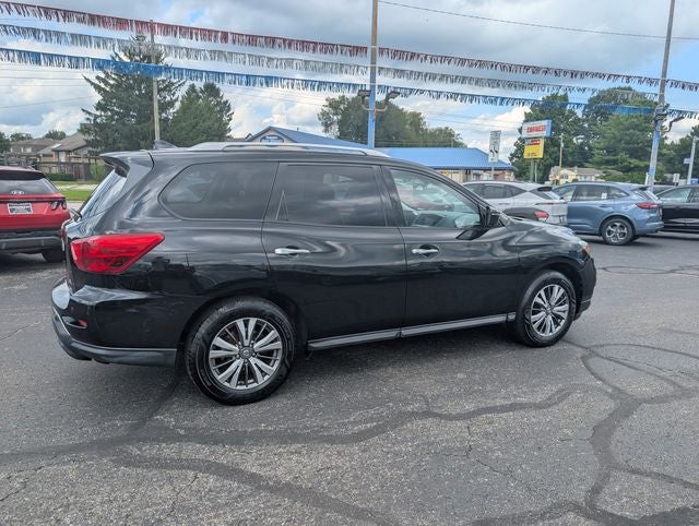 2020 Nissan Pathfinder SL