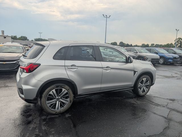 2024 Mitsubishi Outlander Sport SE