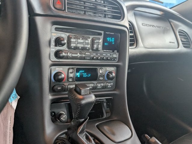 2004 Chevrolet Corvette Base