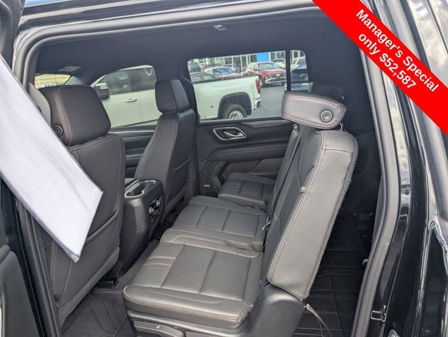 2023 Chevrolet Suburban RST