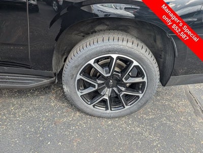 2023 Chevrolet Suburban RST