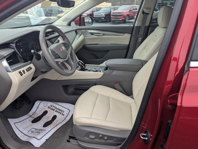 2023 Cadillac XT5 AWD Premium Luxury