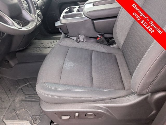 2023 Chevrolet Silverado 1500 4WD Crew Cab 147" Custom