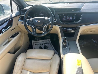 2017 Cadillac XT5 Luxury FWD