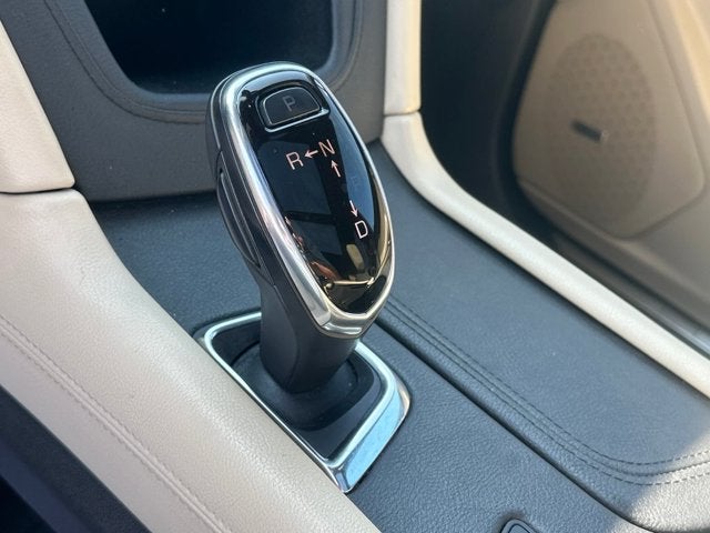 2017 Cadillac XT5 Luxury FWD
