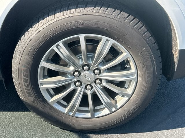 2017 Cadillac XT5 Luxury FWD