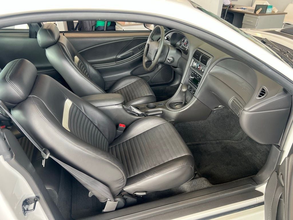 2003 Ford Mustang Mach 1 Premium