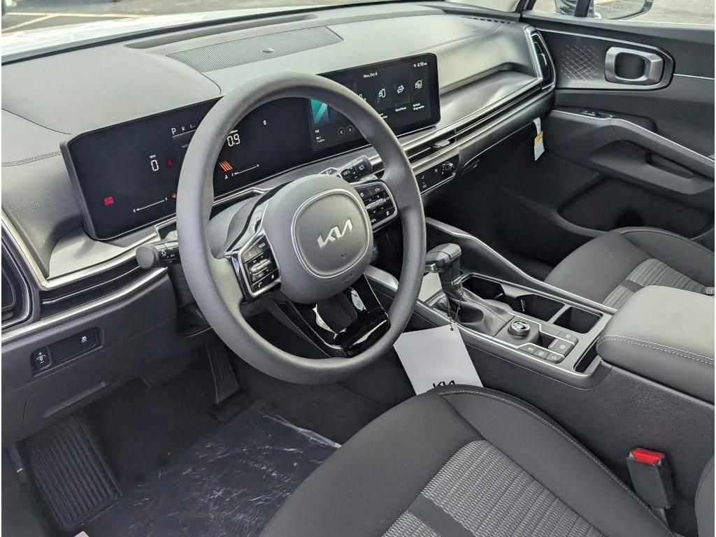 2025 Kia Sorento LX
