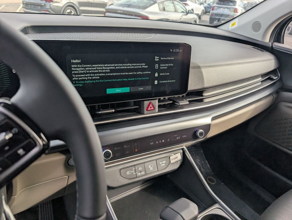 2026 Kia Carnival Base