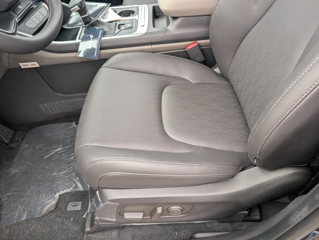 2027 Kia Carnival LXS