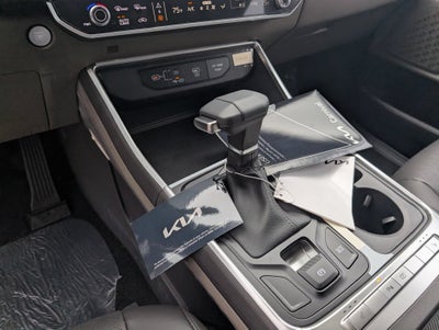 2027 Kia Carnival LXS