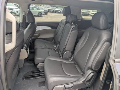 2027 Kia Carnival LXS