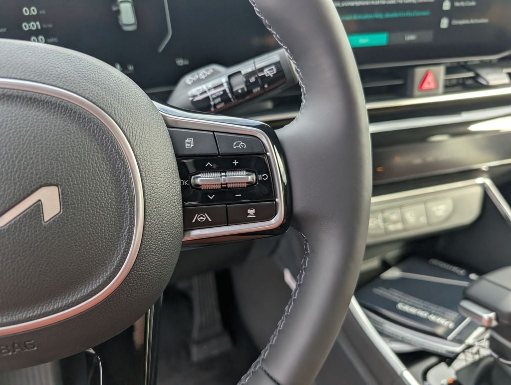 2026 Kia Carnival Base