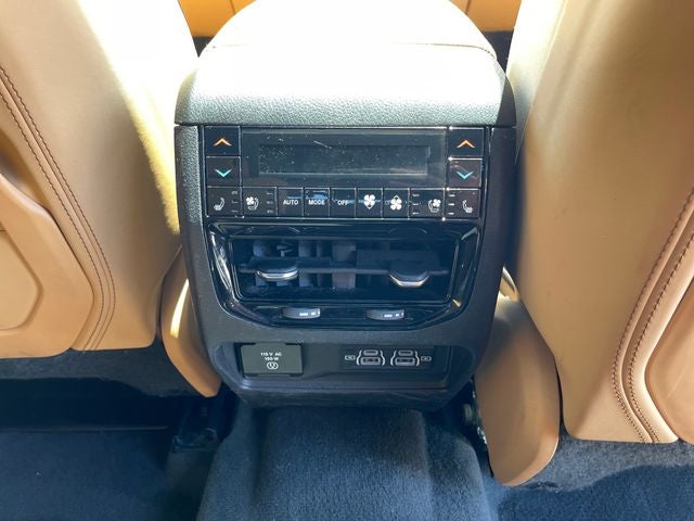 2021 Jeep Grand Cherokee L Summit