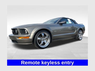 2005 Ford Mustang GT Premium
