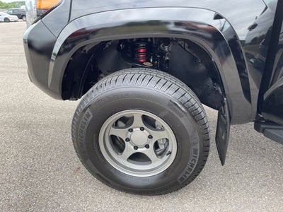 2023 Toyota Tacoma Limited V6