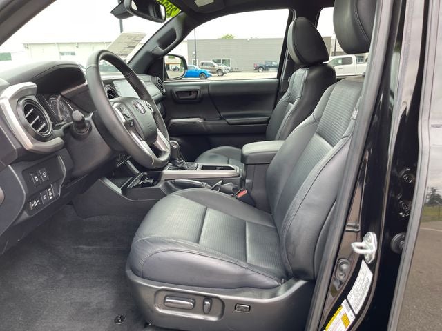 2023 Toyota Tacoma Limited V6