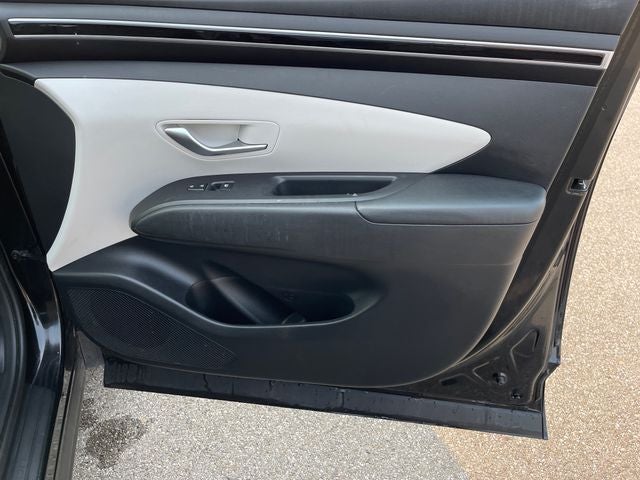 2022 Hyundai Tucson SE