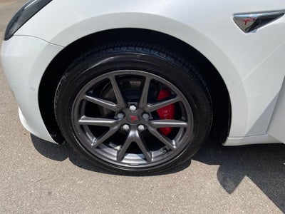 2019 Tesla Model 3 Mid Range