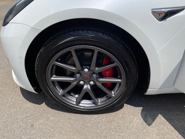 2019 Tesla Model 3 Mid Range