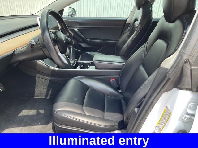 2019 Tesla Model 3 Mid Range