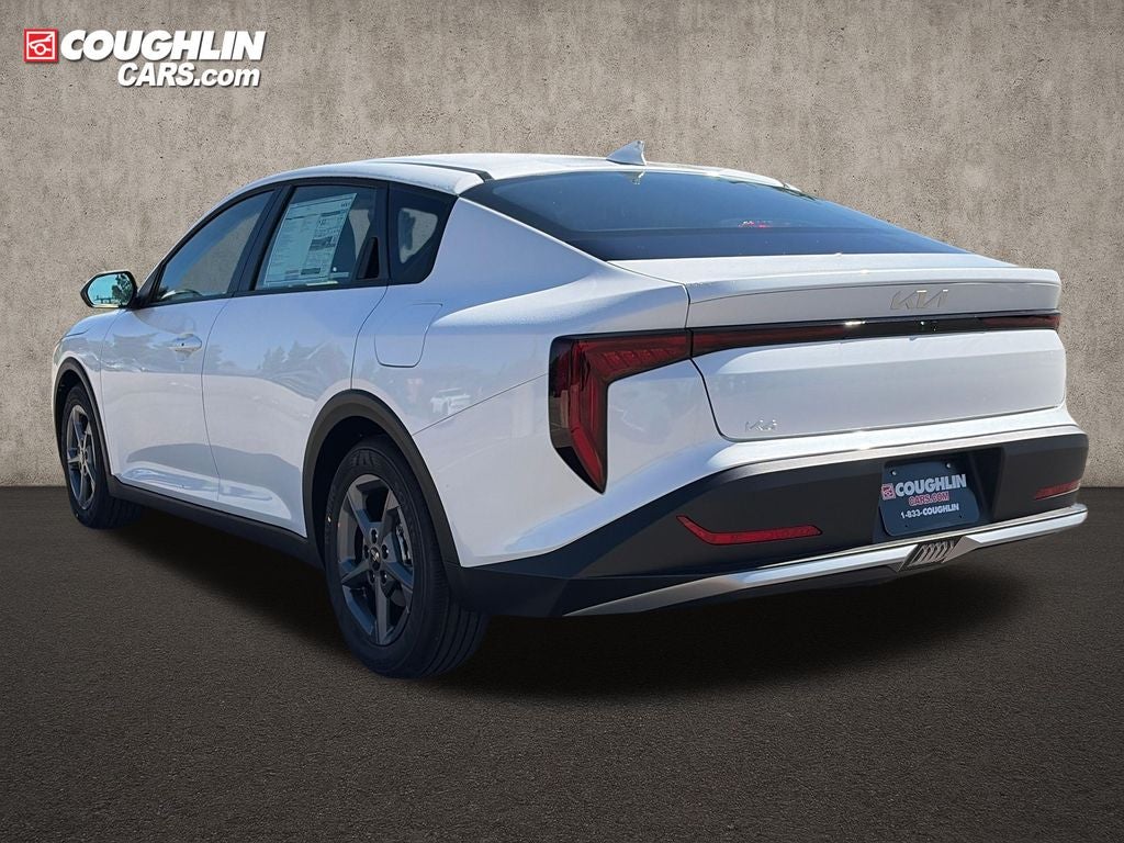 2026 Kia K4 LXS