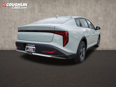 2026 Kia K4 LXS