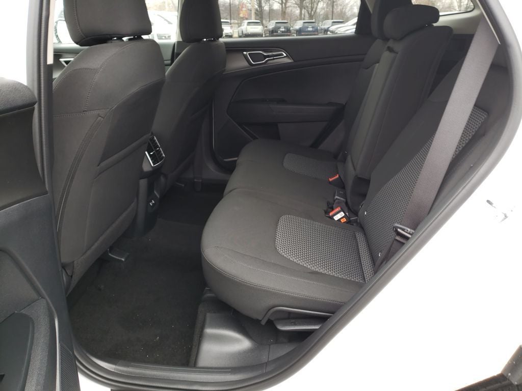 2026 Kia Sportage LX