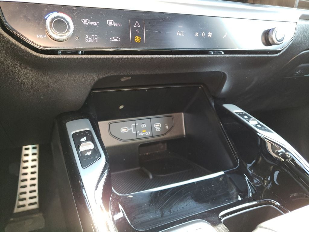 2024 Kia Sorento X-Line SX Prestige