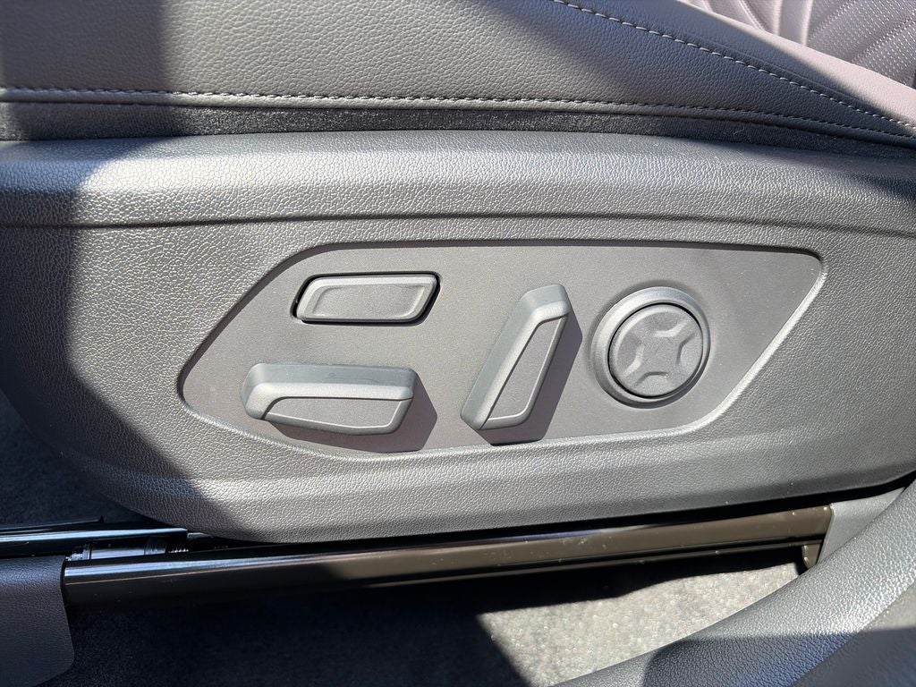 2026 Kia Sorento Base