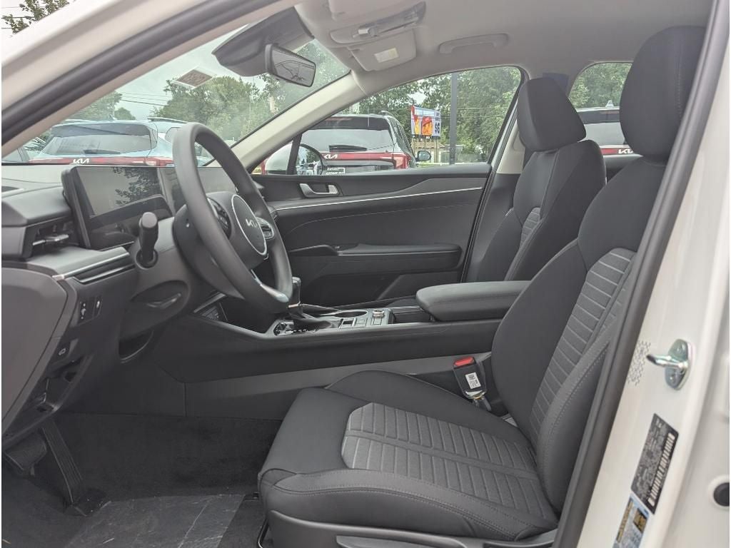 2026 Kia K5 LXS