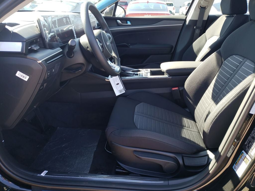2026 Kia K5 LXS