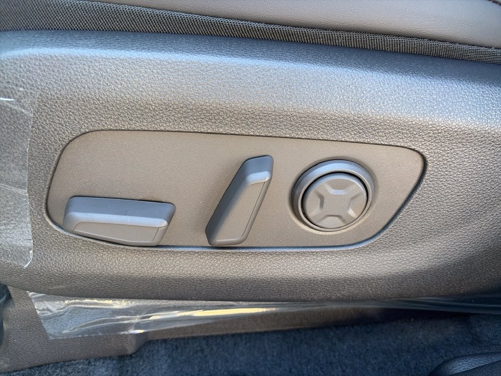 2027 Kia Carnival LXS